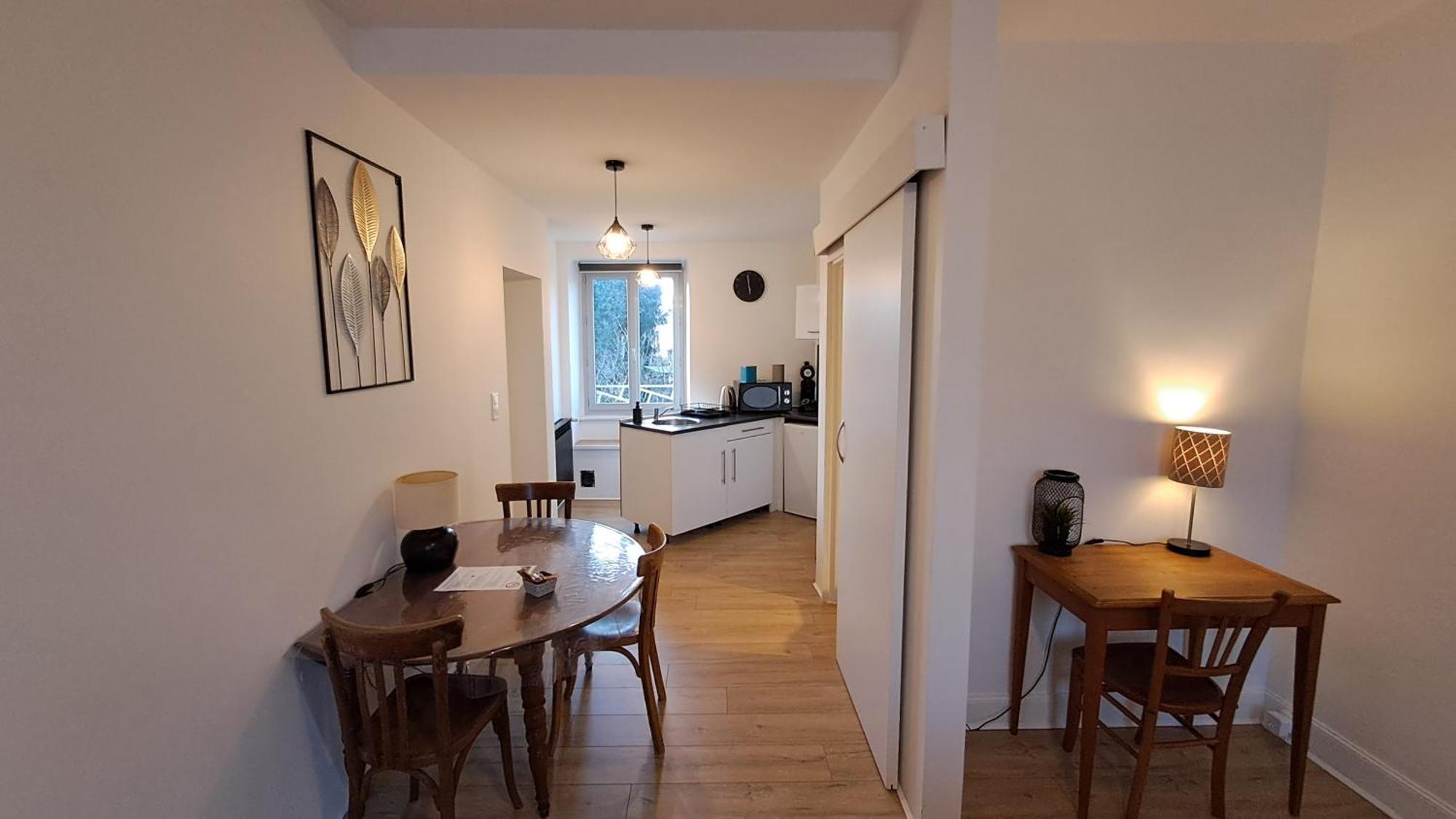 Appartement Confort Deux Etoiles Dole Exterior photo